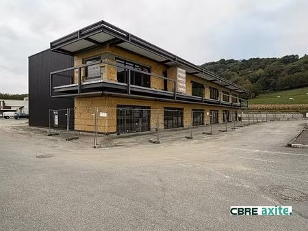 vente local d'activités laissaud 128 m²