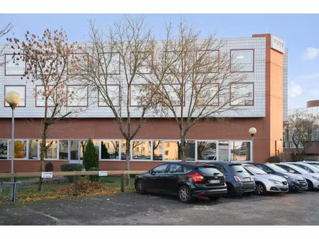 a louer - bureaux - parc des grillons - le pecq