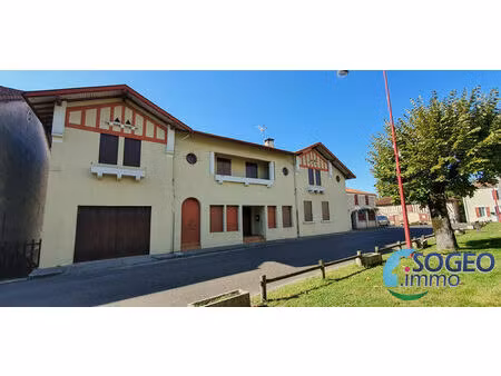 vente immeuble 17 pièces 448m2 roquefort 40120 - 370000 € - surface privée