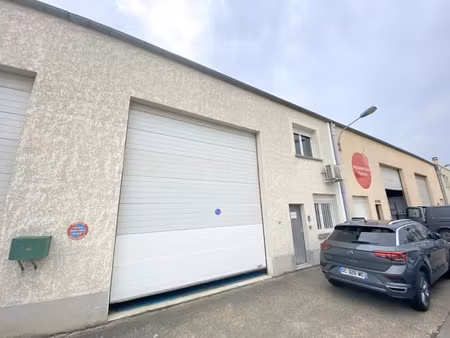 a louer - local d'activité - 303 m²