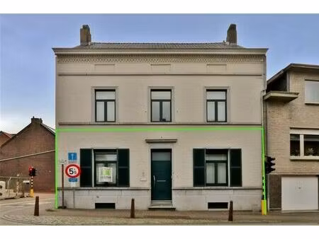 espace de bureaux dans le centre ville de beersel