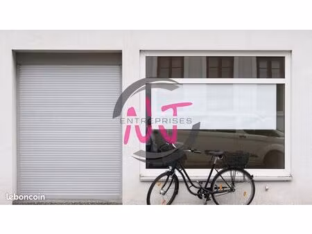 boutique 43 m² angers