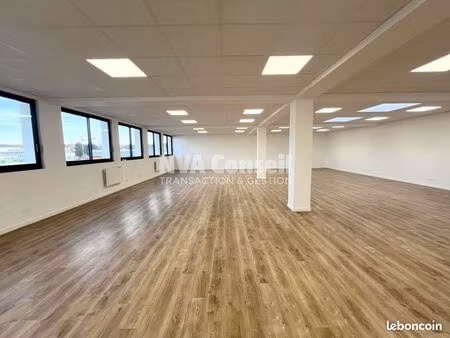 bureaux 214 m² beauchamp