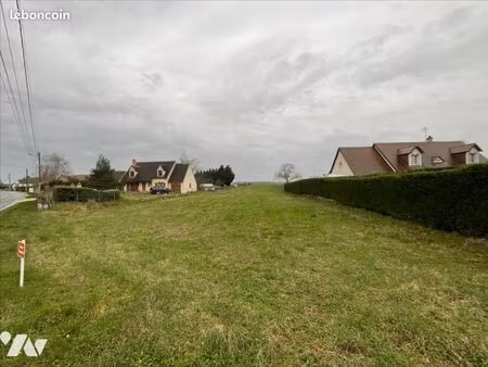 terrain 2270 m² maslives