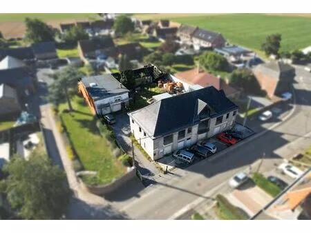 immeuble à transformer et duplex à vendre à néchin