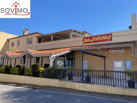 en centre ville  immeuble à usage commercial et locatif : ca