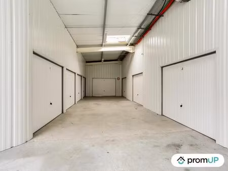 vente immeuble 1460 m² corme-écluse (17600)