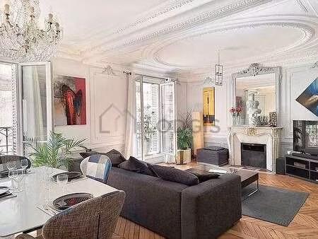 appartement 2 chambres meublé avec ascenseur et cheminée