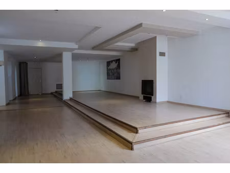 vente appartement 6 pièces 175 m² oloron-sainte-marie (64400)