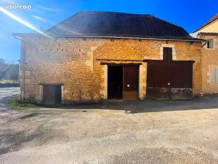 maison 2 pièces 114 m²