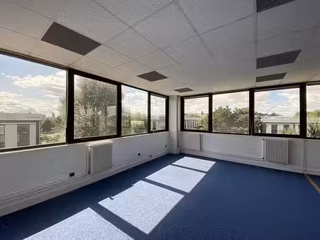 location bureau antony 2 083 m²