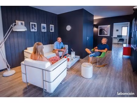 salle de reunion / formation à louer 20 personnes pour séminaire / 5mn de dijon / cambrous