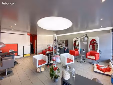 espace commerce / salon de coiffure