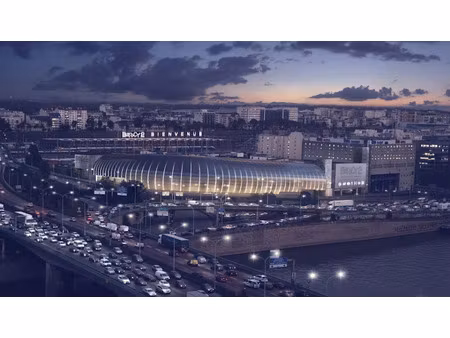 location parking 12 m² à charenton-le-pont (94220)  75 €