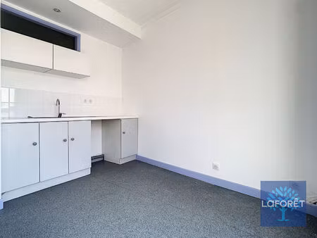 local commercial dax 57 m ²