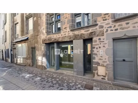 location locaux professionnels 100 m² à saint-flour (15100)  500 €