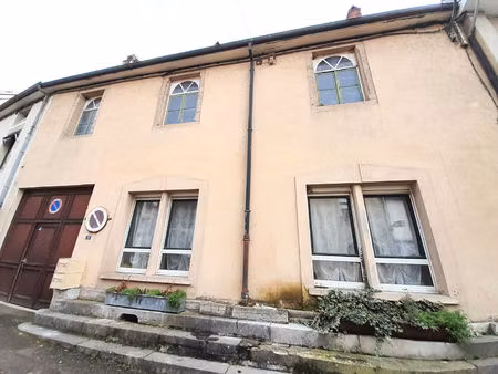 maison t5 près de gy à vendre