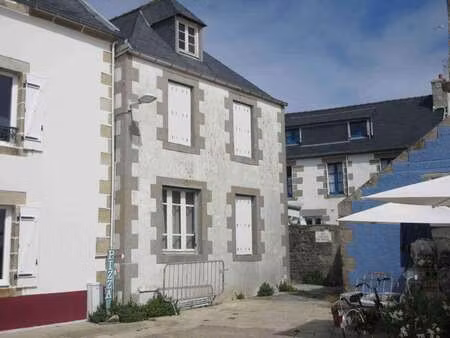 vente maison bord de mer à île-de-sein (29990) : à vendre bord de mer / 90m² île-de-sein