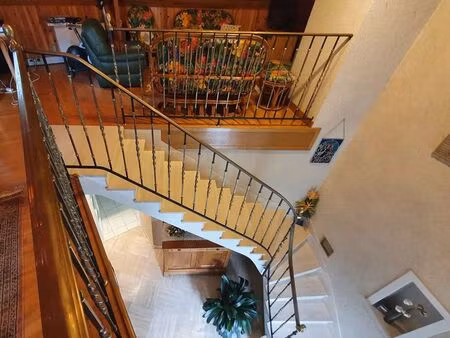 propriété 8 pièces 206 m²