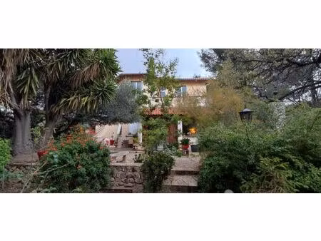 vente maison 7 pièces 140m2 toulon 83200 - 319000 € - surface privée