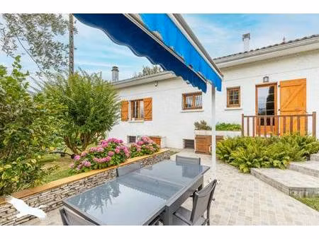vente maison 6 pièces 205 m² cazères (31220)