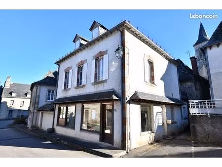 maison 9 pièces 150 m²