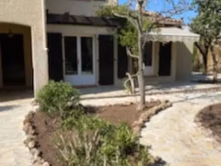 vente maison 6 pièces 96 m² à saint-raphael (83700)  457 600 €