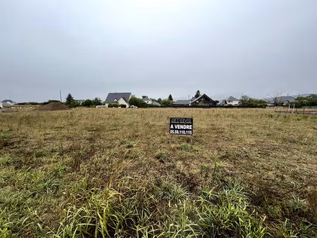 vente terrain 1025m2 bordères 64800 - 57300 € - surface privée