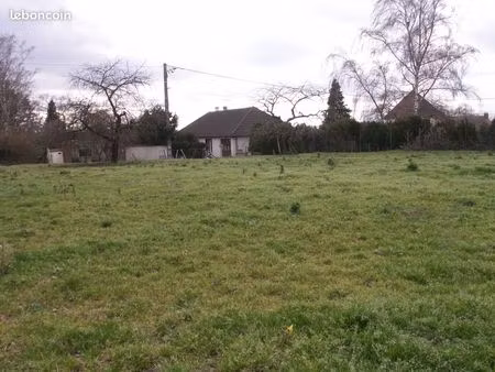 terrain estivareilles