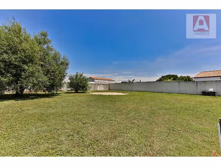 terrain le fenouiller 561 m2