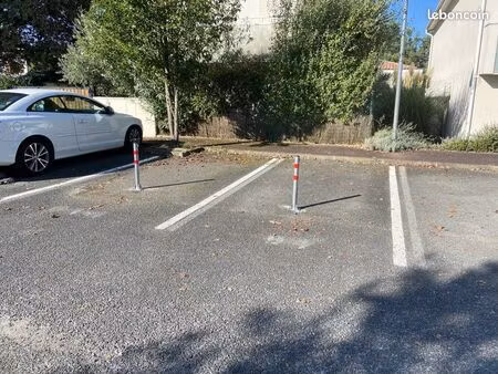 à louer place de parking à eysines