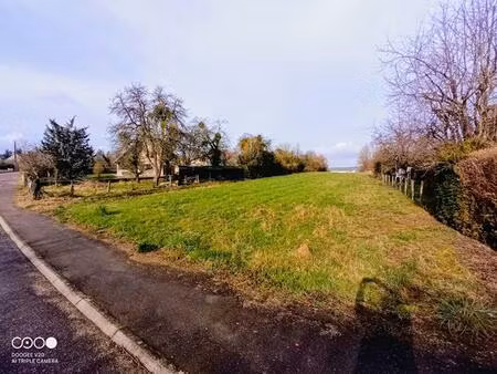vente terrain 1782 m² gray-la-ville (70100)