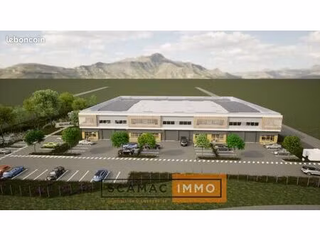 local d'activité 385 m²