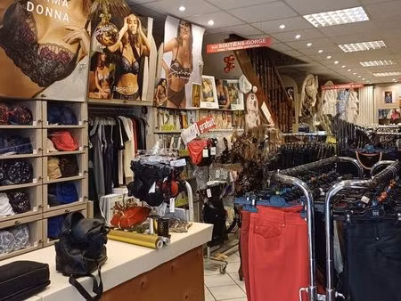 immeuble 155 m² desvres