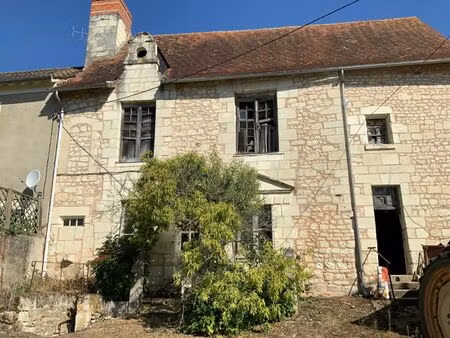 ensemble immobilier de 798m² à rénover à saint sauveur