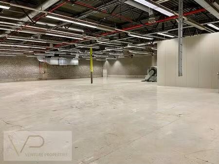 goed beveiligd magazijn 3524m2