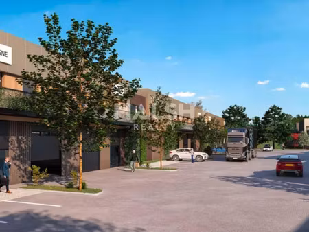 locaux d'activités à rillieux la pape - a vendre ou a louer - 3 986 m² divisibles à partir