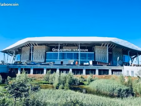 place de parking - groupama stadium / arena