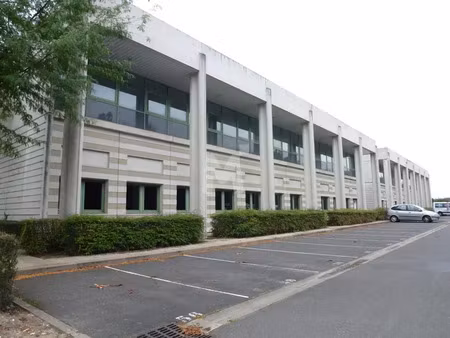 location bureau lisses 91090