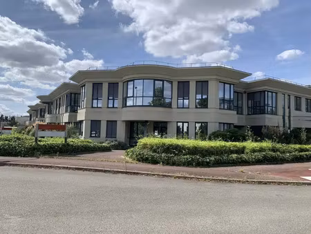 location bureau creteil 94000