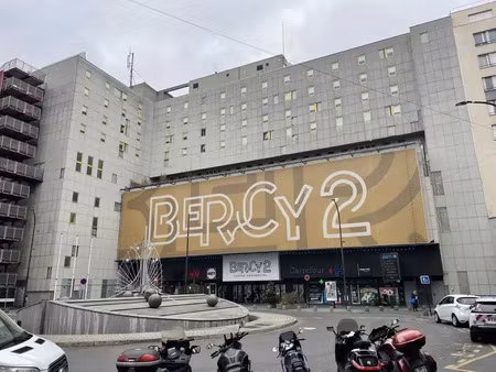 location commerce charenton le pont 94220