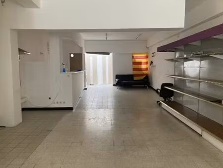 vente local commercial 72m2 céret 66400 - 108000 € - surface privée