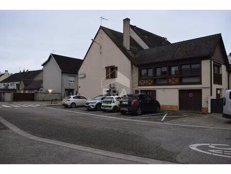 immeuble de rapport  chaussin 8 pièce(s) 149 m2 + garage + parking + terrasse privée