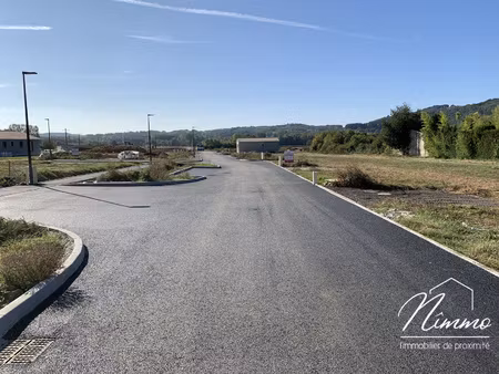 terrain à bâtir de 443 m2 à saint-uze 49 900 eur