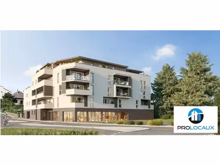 local commercial a louer