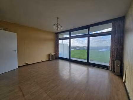 studio au rez-de-chaussée à quelques pas de la plage