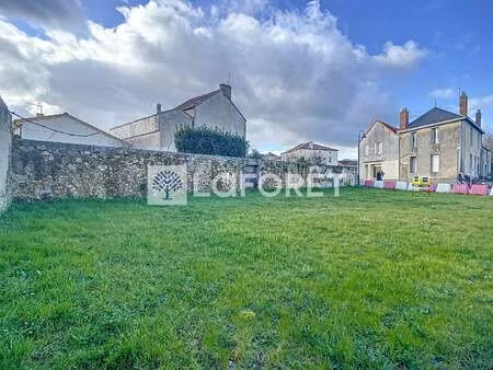 vente terrain à faye-l'abbesse (79350) : à vendre / 257m² faye-l'abbesse