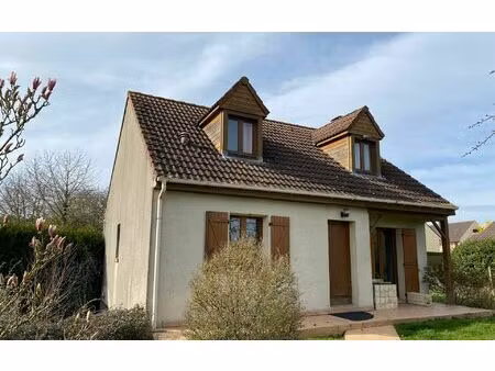 maison dancé 83.2 m² t-5 à vendre  192 500 €