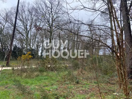 terrain les mathes 764 m2