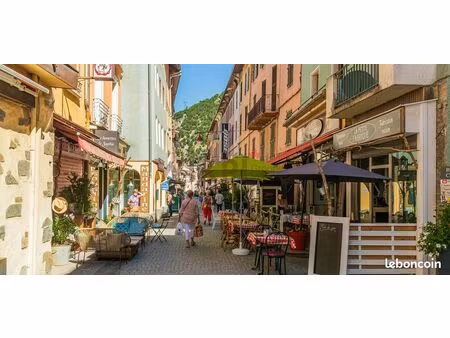 bureaux  local commercial 178 m² moutiers